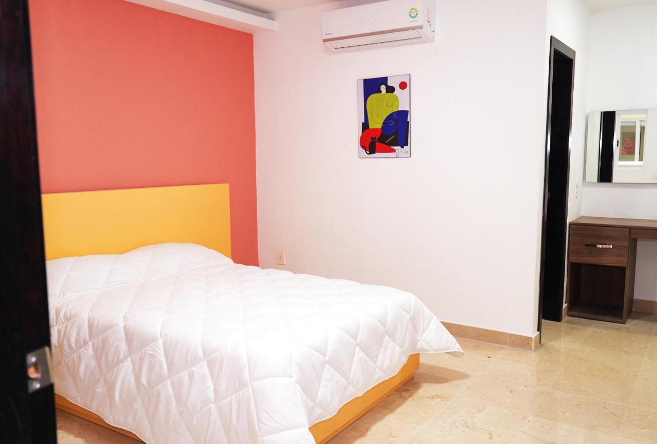 Nora Downtown Hotel Guadalajara Exterior photo